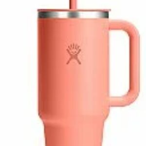 Hydro Flask Peach Tumbler with Handle
